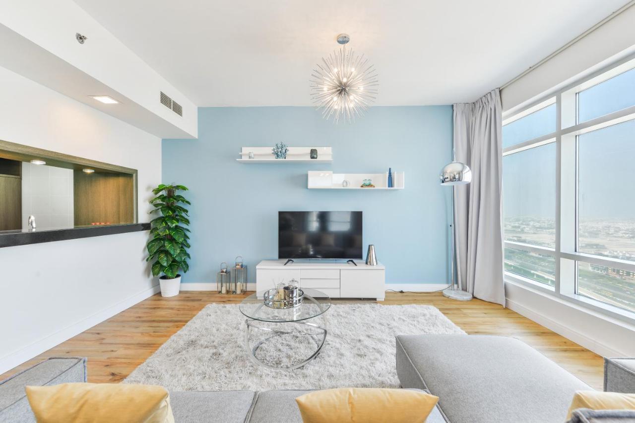 شقة Lofts - Downtown Luxury - 5 Min Walk To Dubai Fountain! المظهر الخارجي الصورة