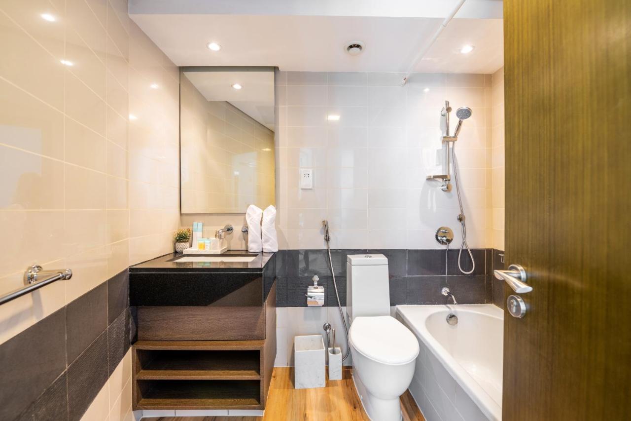 شقة Lofts - Downtown Luxury - 5 Min Walk To Dubai Fountain! المظهر الخارجي الصورة