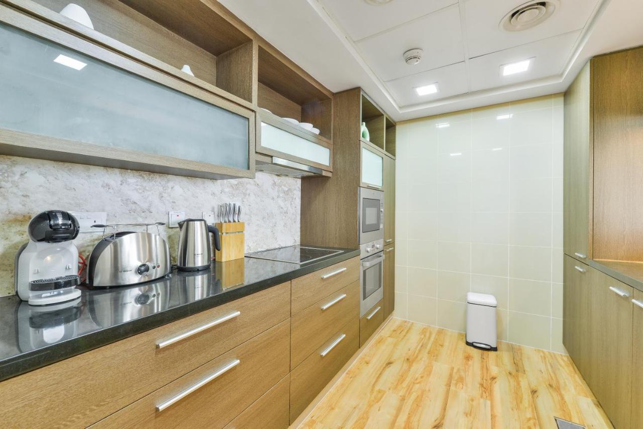 شقة Lofts - Downtown Luxury - 5 Min Walk To Dubai Fountain! المظهر الخارجي الصورة