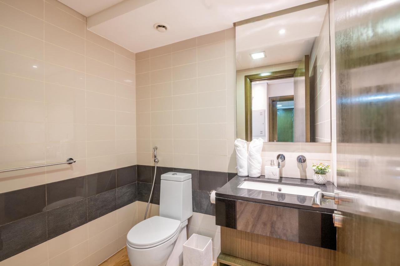 شقة Lofts - Downtown Luxury - 5 Min Walk To Dubai Fountain! المظهر الخارجي الصورة