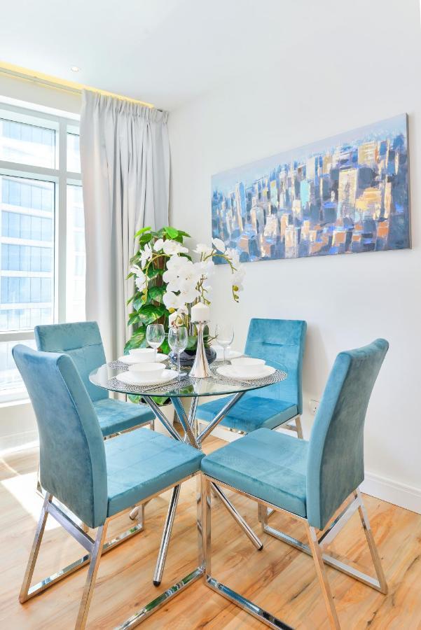 شقة Lofts - Downtown Luxury - 5 Min Walk To Dubai Fountain! المظهر الخارجي الصورة